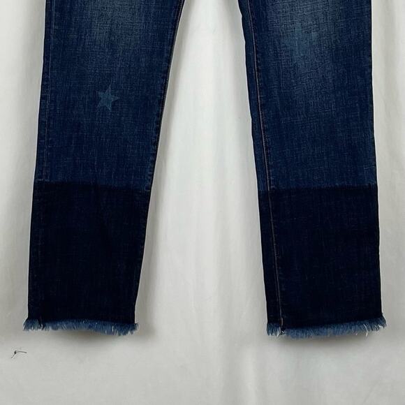 CAbi Low Rise Factory Distressed Slim Boyfriend Boho Blue Jeans Size 2 - Picture 4 of 12